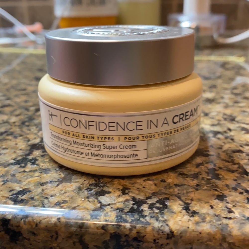 New IT Cosmetics. Confidence in a cream.